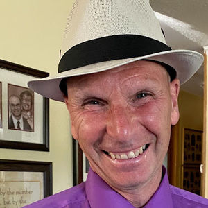 Meet your Posher, Brian